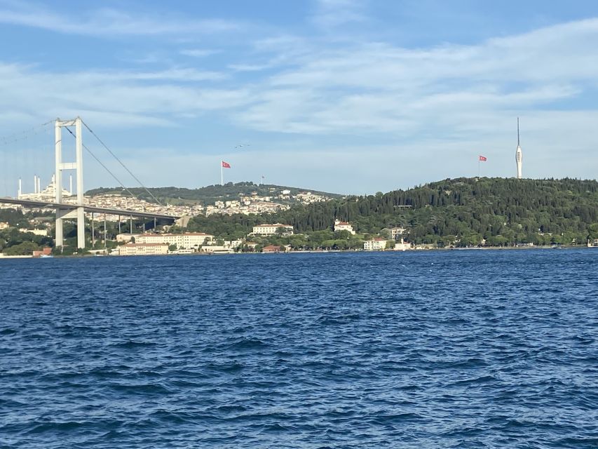 Istanbul: Full-Day Imperial & Asia Small Group Tour - Lunch in Sultanahmet, built into the flow of the day