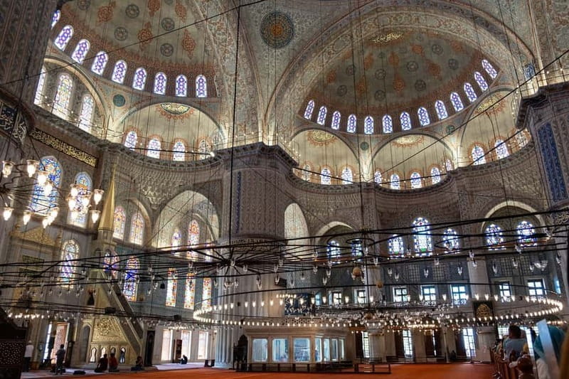 Istanbul: Full Day Private Guided Tour for Iconic Landmarks - Topkapi Palace: Ottoman opulence, pavilions, and Golden Horn views