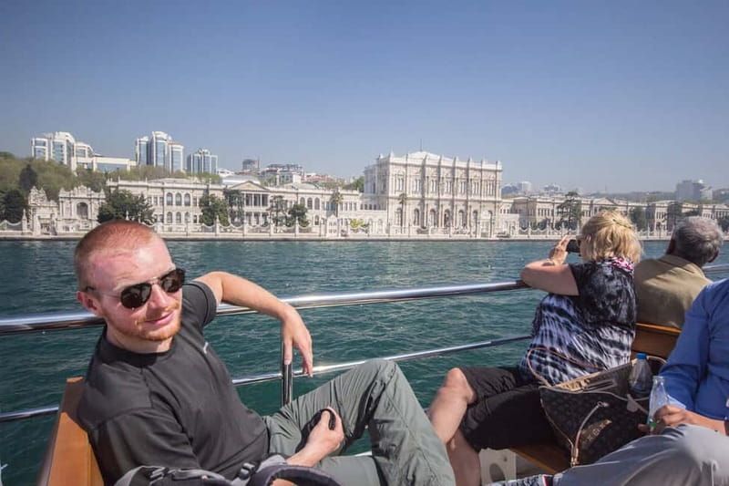 Istanbul: Full-Day Tour with Dolmabahce & Bosphorus Cruise - Bezm-i Alem Valide Sultan Mosque: a stop with quiet impact