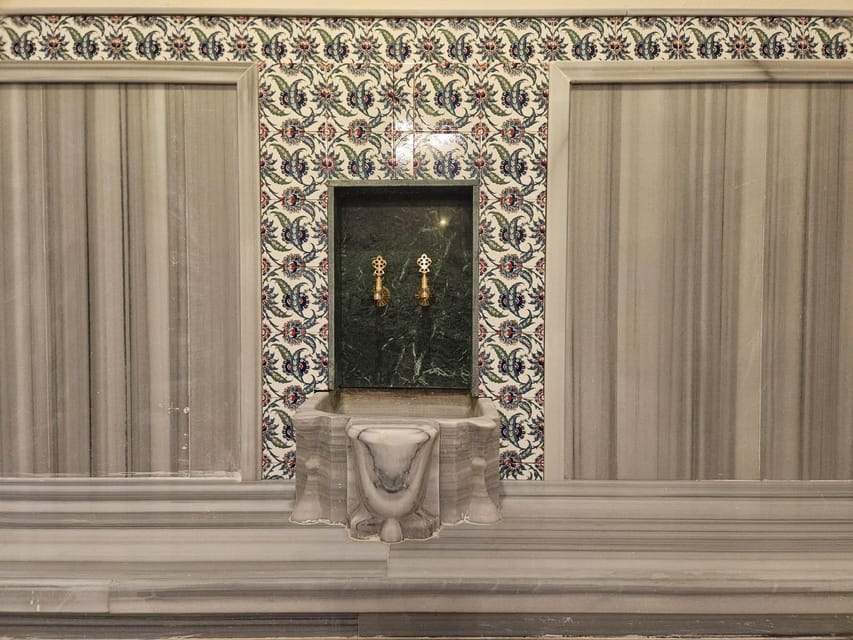 Istanbul: Gedikpasa Historical Hammam with Privacy Add-On - Massage Add-Ons: Private Rooms, Oil, and Foot Relief