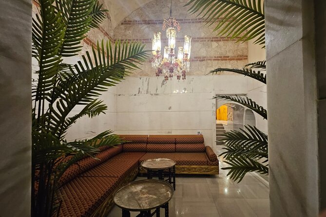 Istanbul Gedikpasa Historical Turkish Bath with Privacy Option - Location and getting there: Mimar Hayrettin meeting point
