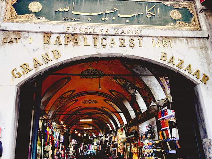 Istanbul: Grand Bazaar Shopping Experience with a Local - Price and Value for a Private Group
