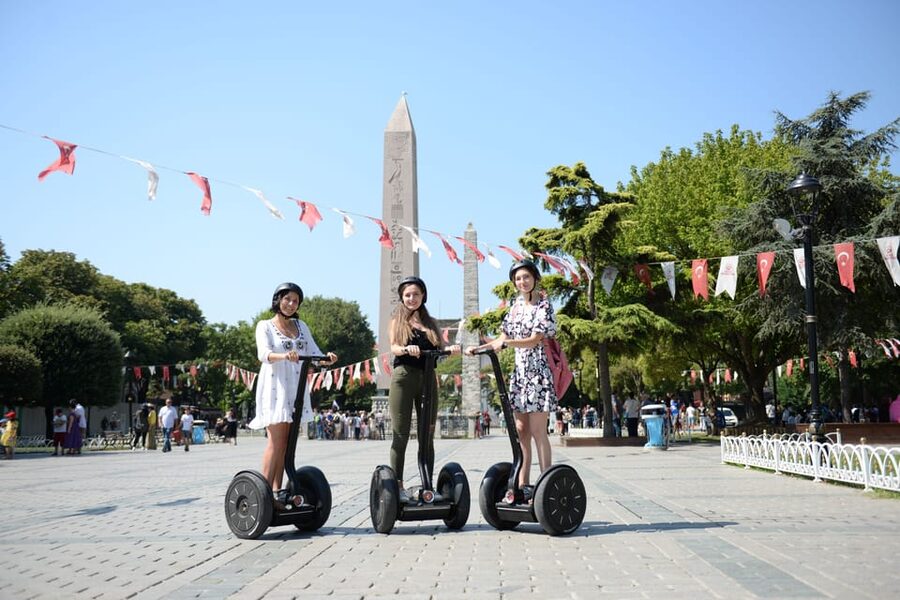 Istanbul: Guided Segway Tour of the Old Town - Hagia Sophia and the Blue Mosque (Sultan Ahmed): the two icon days, fast