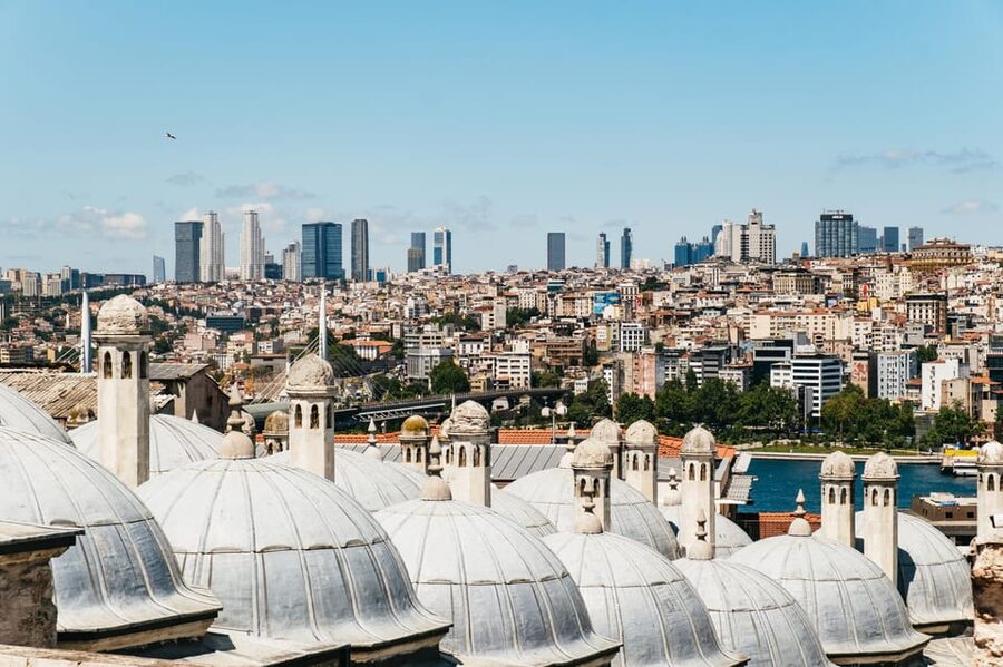 Istanbul: Hagia Sophia, Blue Mosque, Suleymaniye Mosque Tour - Suleymaniye Mosque on the Third Hill: Mimar Sinan at full scale