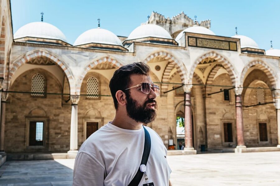 Istanbul: Hagia Sophia, Blue Mosque, Suleymaniye Mosque Tour - Who this tour suits best, and who should skip it