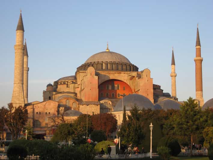 Istanbul: Half-Day Tour Including Hagia Sophia - A half-day route that hits the big three monuments