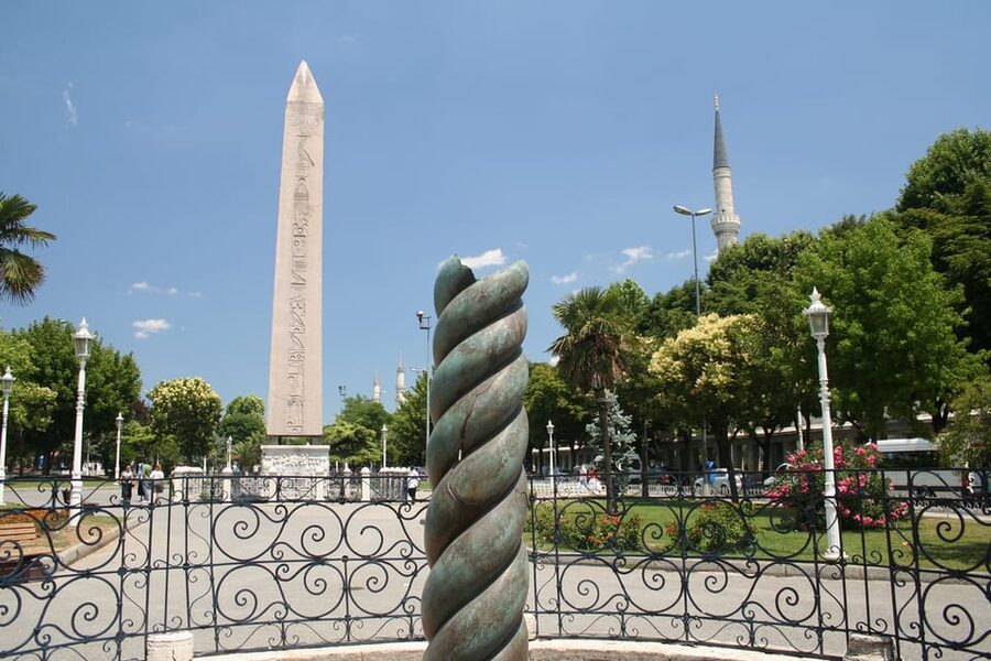 Istanbul: Half-Day Tour Including Hagia Sophia - How the guide improves your understanding (and your photos)