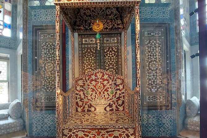 Istanbul Highlights! Blue Mosque, Hagia Sophia, Topkapı and More! - How the guide timing helps: lines, rules, and staying sane