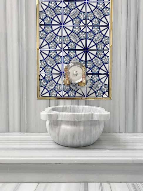 Istanbul: Historic Sifa Turkish Bath in Sultanahmet Square - My Honest Take on Who Should Book, and Who Should Skip