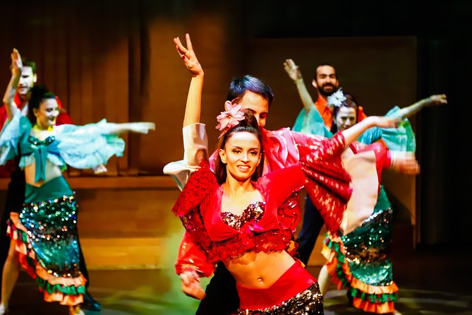Istanbul Hodjapasha Rhythm of The Dance Show - Solo stars and big ensemble moments
