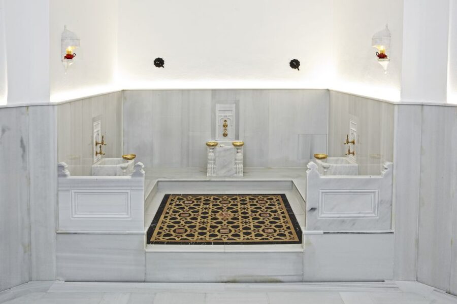 Istanbul: Hurrem Sultan Hamam Experience - Bubble washing on warm marble stones: the comfort part