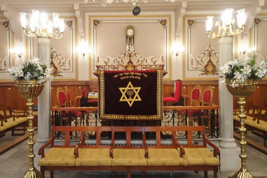 Istanbul: Jewish District 3-Hour Walking Tour - From Galtasaray High School to Istiklal Street, Beyoğlu, and the Art Route