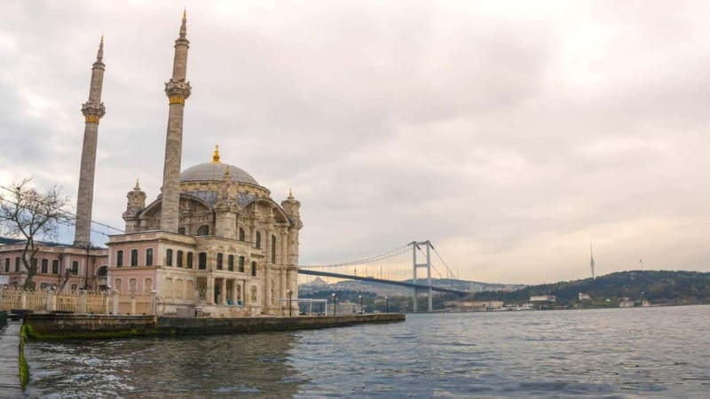 Istanbul: Luxury Yacht on Bosphorus - Meeting at the office by the pier, and what that means for timing