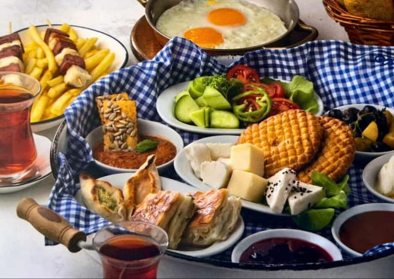 Istanbul: Morning Bosphorus Yacht Cruise w/Turkish Breakfast - Unlimited tea and sweets, plus that end-of-cruise baklava moment