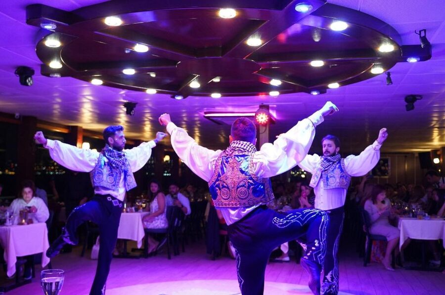Istanbul: Pasha Istanbul Dinner Cruise - Should you book Pasha Istanbul Dinner Cruise?