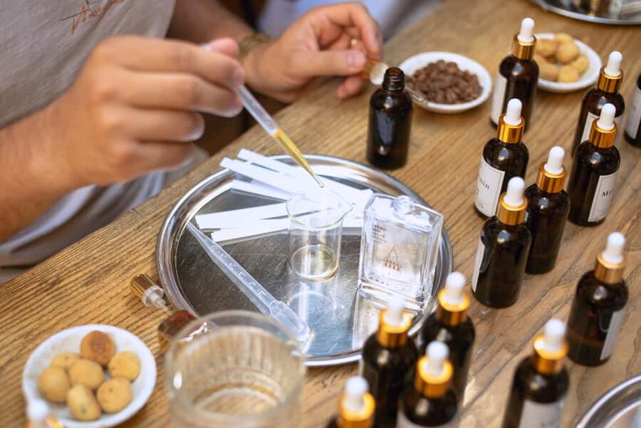 Istanbul: Perfume Workshop at Old Wooden Mansion, 80+ Oils - Who Should Book This Istanbul Perfume Workshop