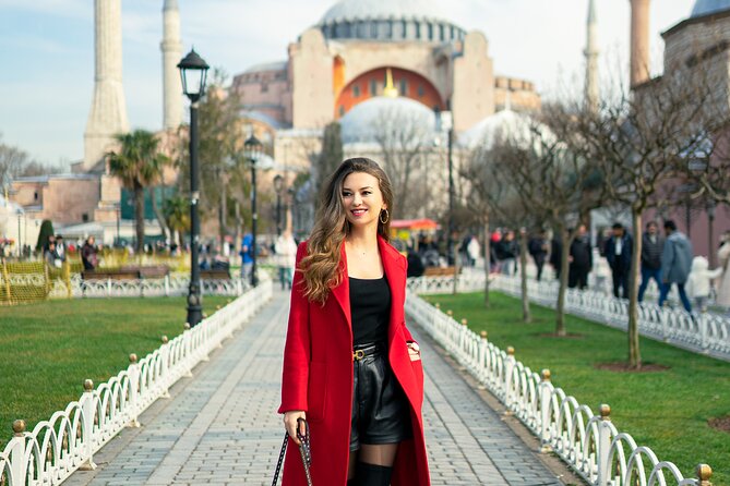 Istanbul Photoshoot at Top Spots - Ortaköy and the Bosphorus Bridge: City Views With Real Style