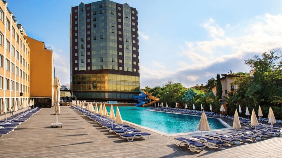Istanbul: Princess Island Swimming Tour and Aquapark - What you really get for $70, and what you have to add