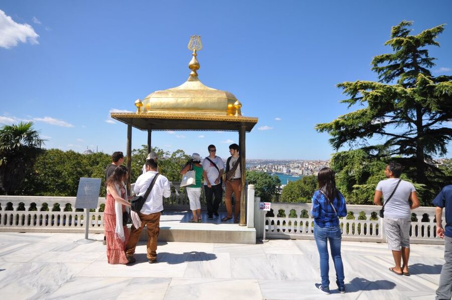 Istanbul: Private Full-Day Old City Highlights Tour - Hagia Sophia and the Blue Mosque, with real queue rules
