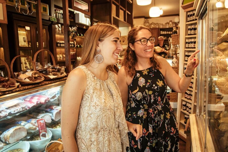 Istanbul: Private Guided Food Tour with 10 Tastings - Vegetarian versions: tell your guide early and move at your pace