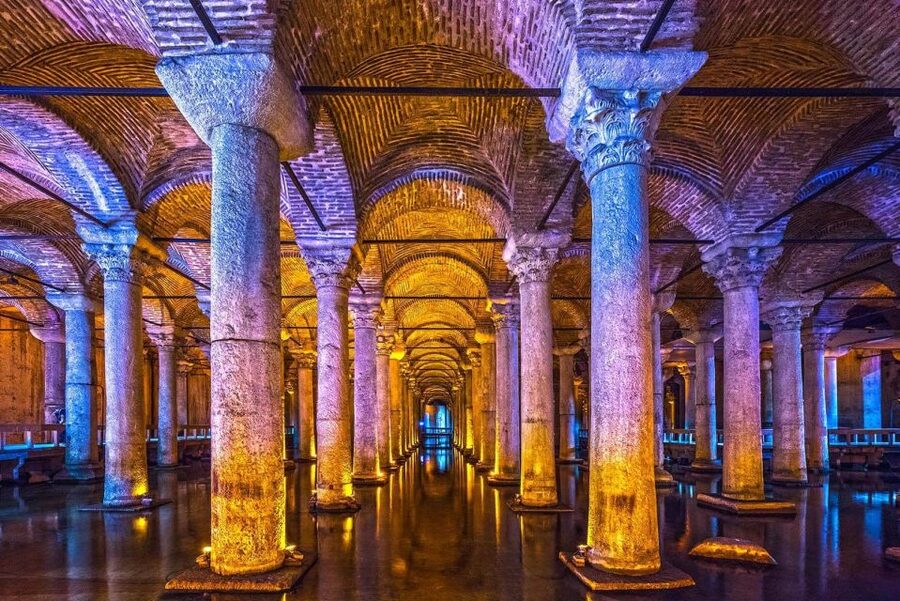 Istanbul: Private Guided Tour - Topkapi Palace: Ottoman Sultans and the Power of Layout
