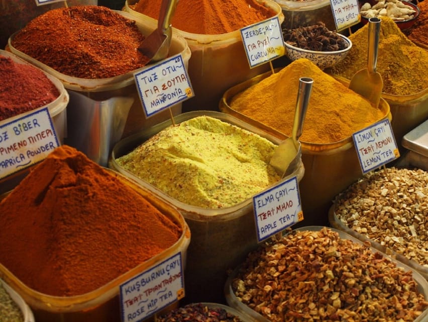 Istanbul:Private Layover Tour from Istanbul Airports&Hotels - Sultanahmet highlights: Hagia Sofia, the Blue Mosque, and the Roman Hippodrome