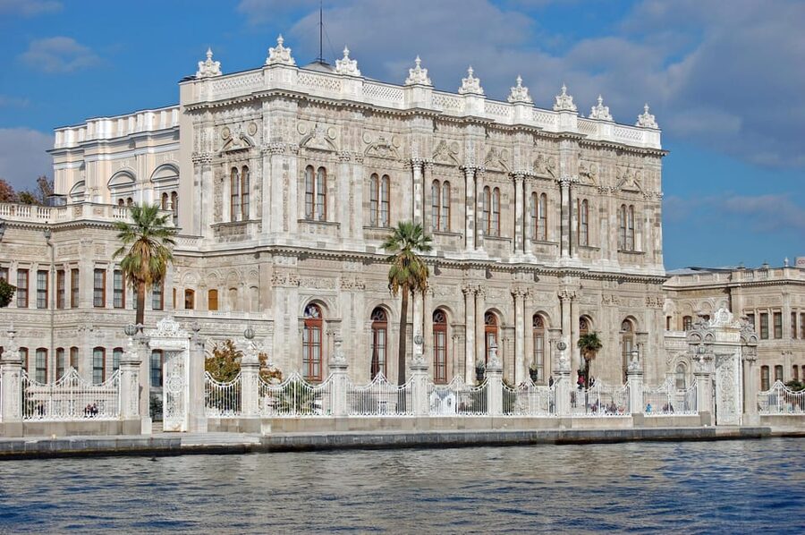 Istanbul: Private Old City Tour with Bosphorus Cruise - Grand Bazaar and Spice Market Time That Feels Human
