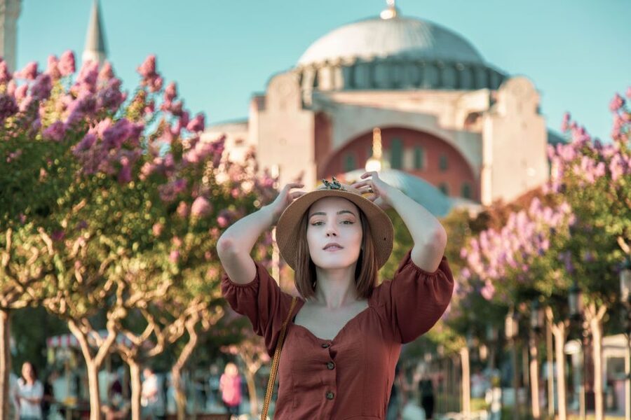 Istanbul: Private photoshoot at Hagia Sophia&Blue Mosque - Key things to know before you go