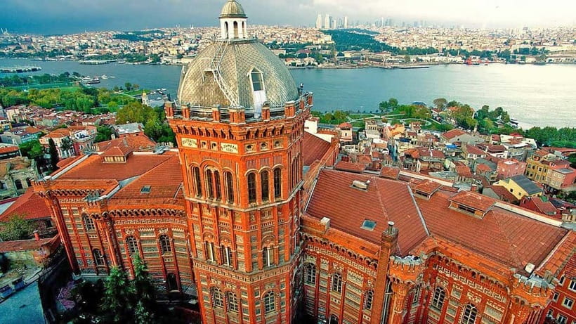 Istanbul: Rainbow Fener & Balat Walking Tour w/Local Guide - Meeting at Fener Rum Evleri, then easing into a 3-hour walking rhythm