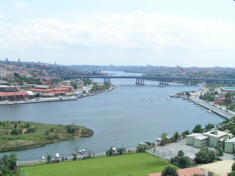 Istanbul's Golden Horn, Eyüp, Miniatürk & Pierre Loti Tour - Why Eyüp Sultan starts the day with real weight