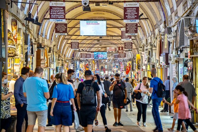 Istanbul Small-Group City and Secret Streets Tour with Guide - Basilica Cistern and the value of seeing the city before you enter it