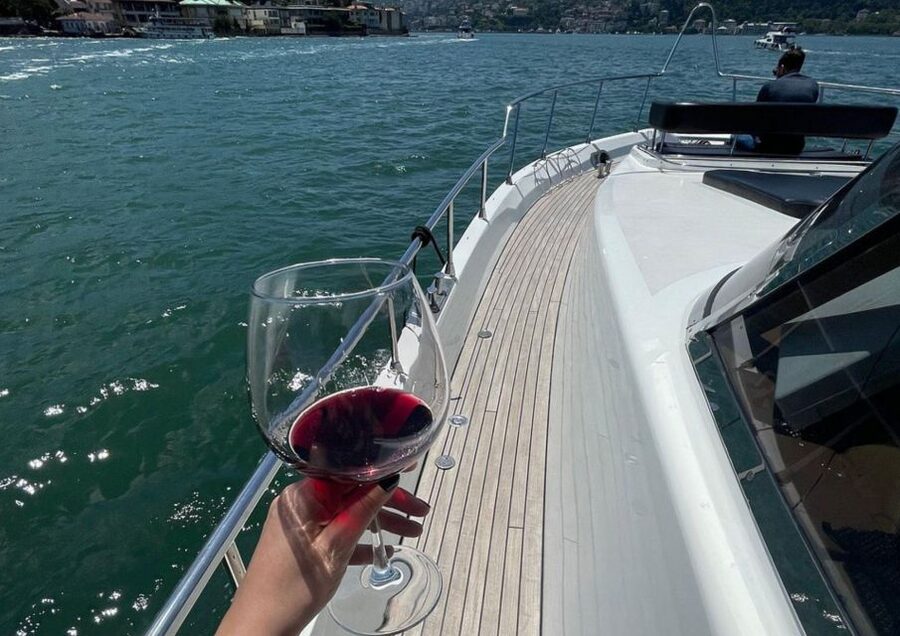 Istanbul: Small-Group Luxury Yacht Sunset Cruise w/ Snacks - Should you book this Bosphorus sunset yacht cruise?