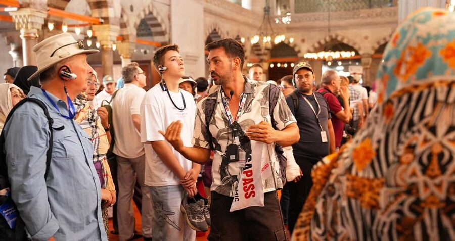 Istanbul: Top 4 Skip-the-Line Attractions Pass - Blue Mosque and Sultan Ahmed timing: a guided start, then your pace