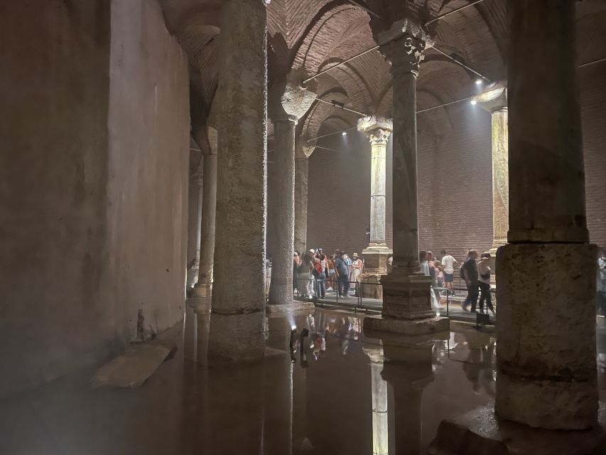 Istanbul: Topkapi, Hagia Sophia and Basilica Cistern Tour - What This 4-Hour Istanbul Tour Gets Right