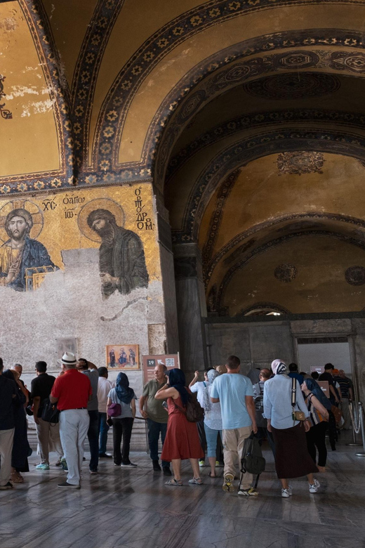 Istanbul: Topkapi, Hagia Sophia and Basilica Cistern Tour - Hagia Sophia: One Monument, Two Big Eras