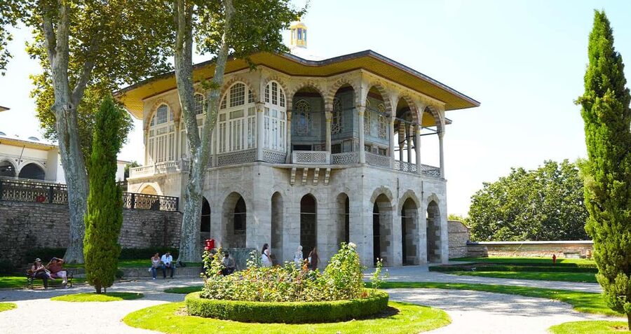 Istanbul: Topkapi, Harem Small Group Guided Tour & Historian - Headsets and how to use the audio guide after