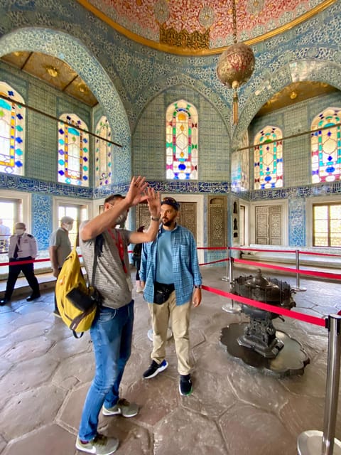 Istanbul Topkapı Palace and Harem Guide Tour - Small-Group Pace, English Guide, and What to Expect From the Human Element