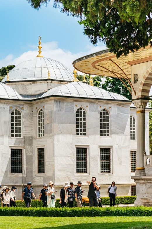 Istanbul: Topkapi Palace and Harem Guided Tour with Ticket - Price and Timing: Is $55 Good Value for This Tour?