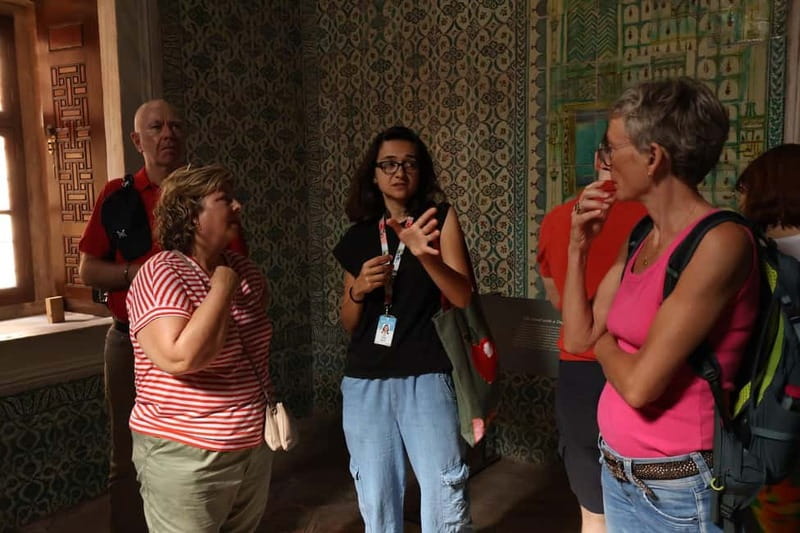 Istanbul: Topkapi Palace and Harem Museum Tour with Ticket - Who this tour suits best, and who should consider alternatives