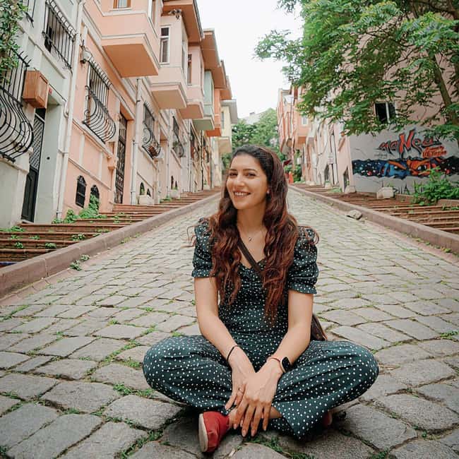 Istanbul: Tour and Photoshoot at Multiple Locations - Unlimited photos, fully edited images, delivered fast