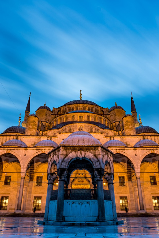Istanbul: Tour of Hagia Sophia and Blue Mosque By Night - Stop 2: Sultan Ahmed Mosque, the skyline story in about 1 hour