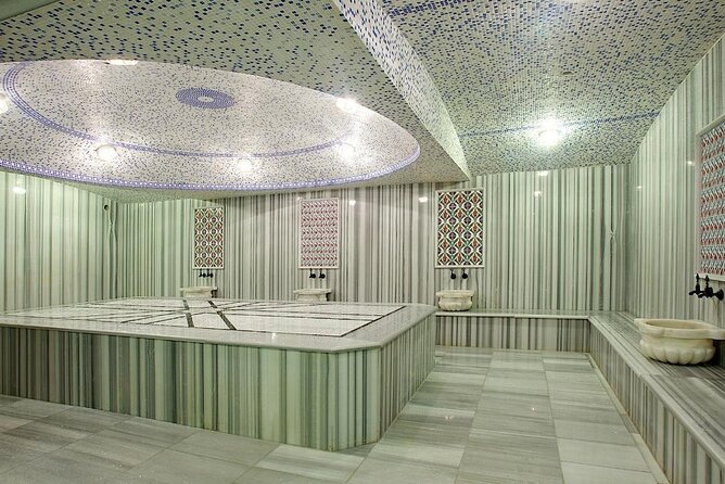 Istanbul: Traditional Turkish Bath - Sauna and Steam: Warming Up Before the Real Work
