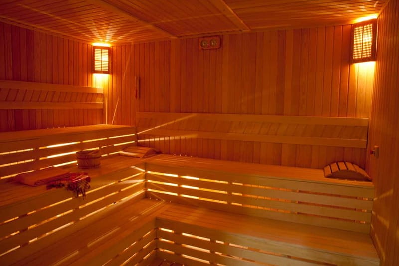 Istanbul: Traditional Turkish Bath with Foam and Oil Massage - Victory Turkish Bath, 1st Floor: Getting there without stress