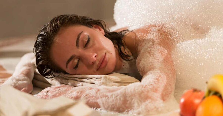 Istanbul: Turkish Bath Experience - The scrub and foaming ritual: how to think about it