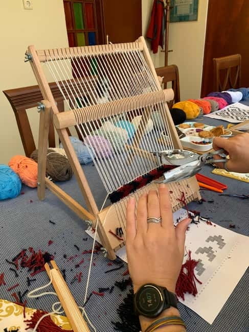 Istanbul: Turkish Carpet/Rug Weaving Workshop with Artisan - Choosing motifs and coordinating colors that actually make sense