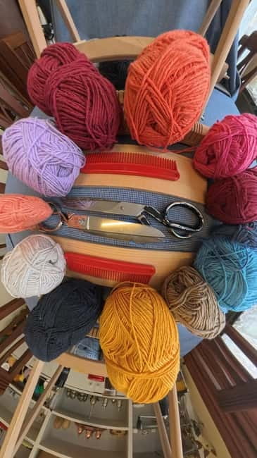 Istanbul: Turkish Carpet/Rug Weaving Workshop with Artisan - Small group comfort, tea breaks, and meeting your guide