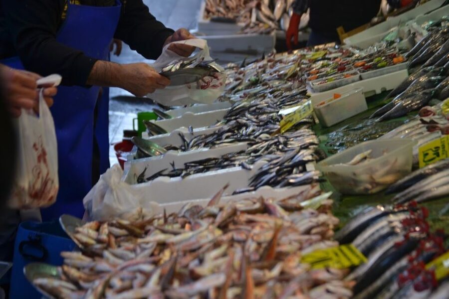 Istanbul: Turkish Food Tour in Kadikoy Across the Bosphorus - Kadıköy Market Time, Where the Tastings Feel Planned