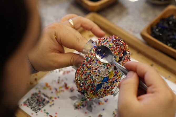 Istanbul: Turkish Mosaic Lamp Workshop in Galata – All Included - The tea, Turkish delight, and the studio atmosphere