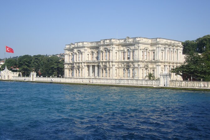 Istanbul Two Continents Tour By Bus And Bosphorus Cruise - Bosphorus Cruise Details: Two Hours of Big Sights From the Water