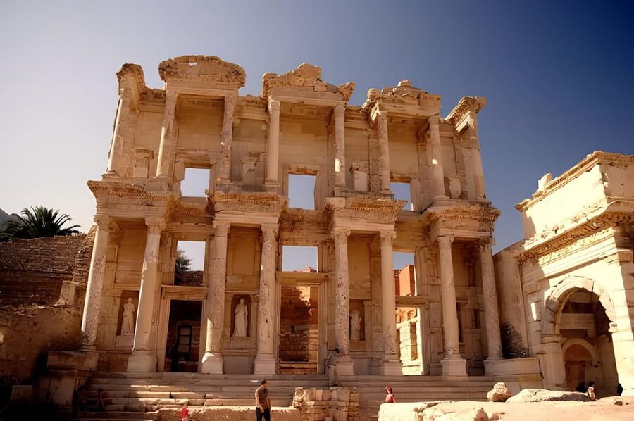 Izmir : Ephesus and Sirince Guided Tour - Şirince village time for old houses and wine-country vibes